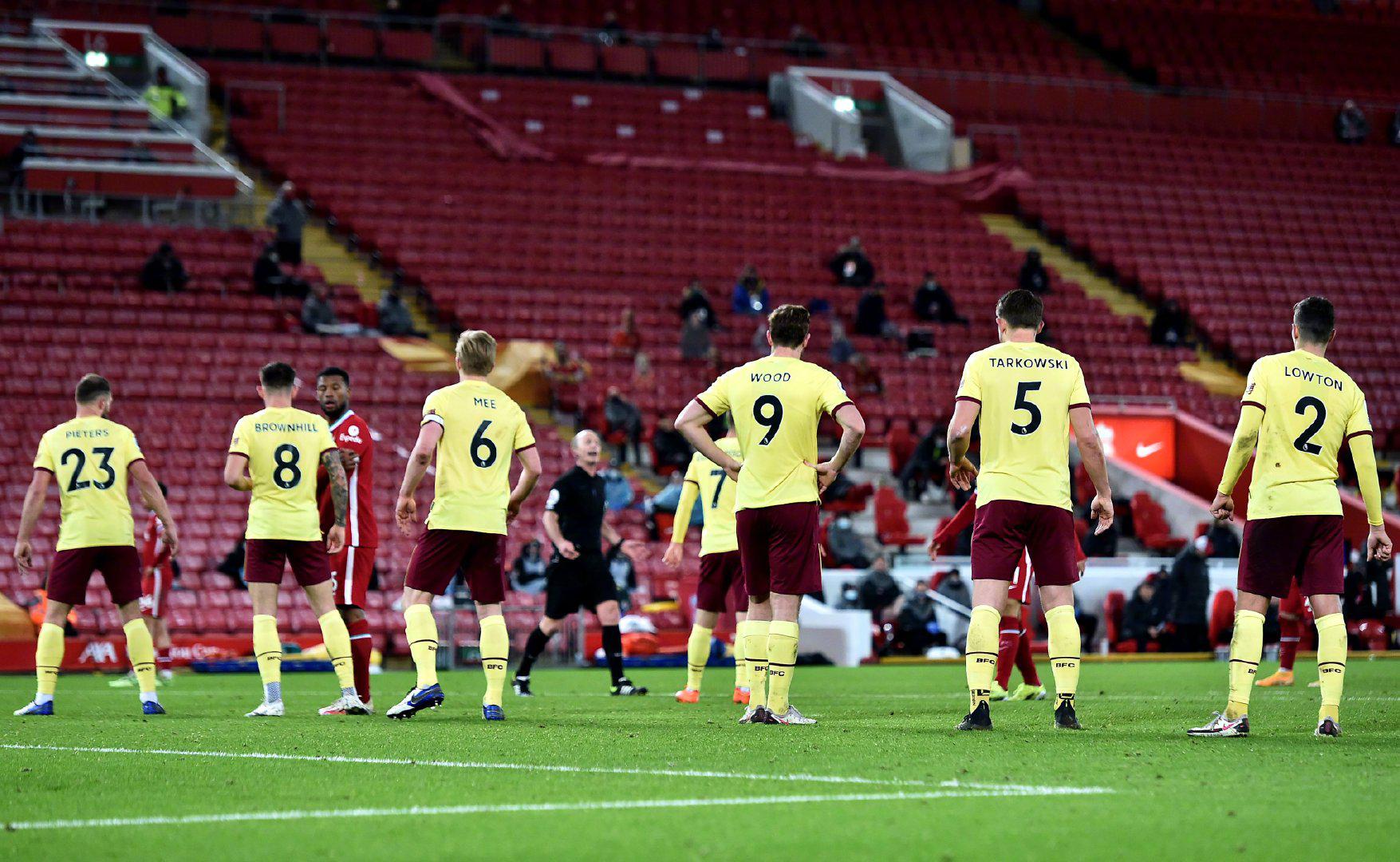 景有所不同 景有所不同